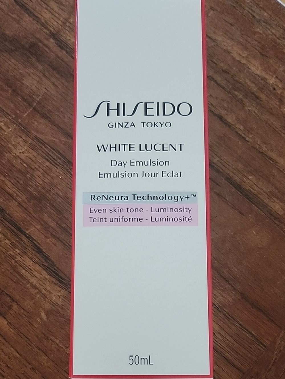 Shiseido White Lucent Day Emulsion -